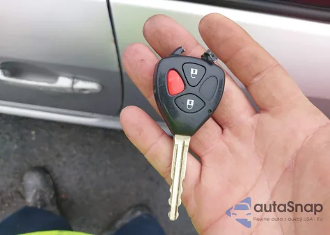 2007 Scion Tc from USA, damaged, VIN JTKDE177670217079